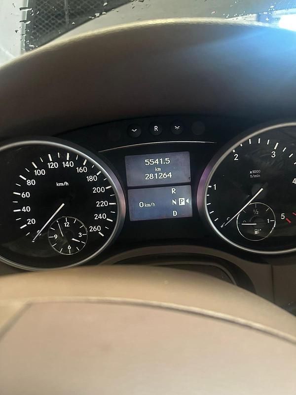 Gebraucht Mercedes 320 225 PS (165 kW) 2007 Gold SUV