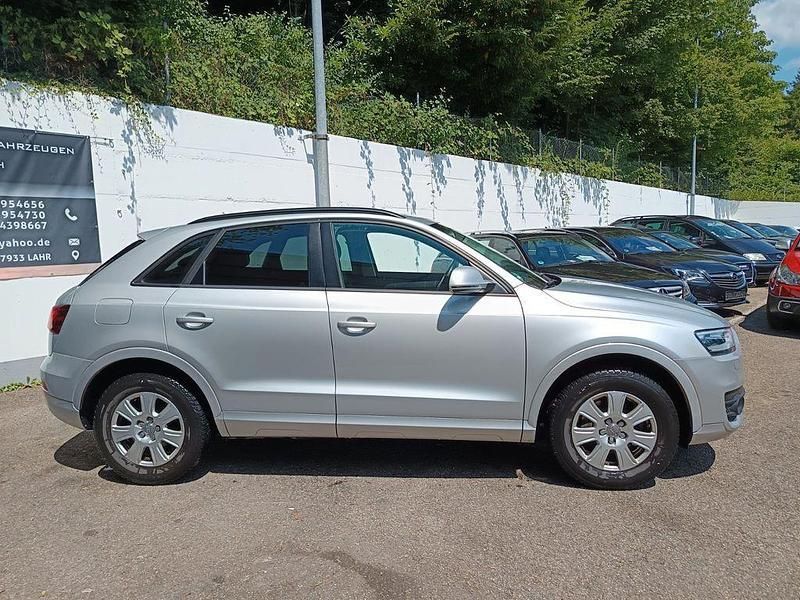 Gebraucht Audi Q3 Comfort 150 PS (110 kW) 2015 Silber SUV