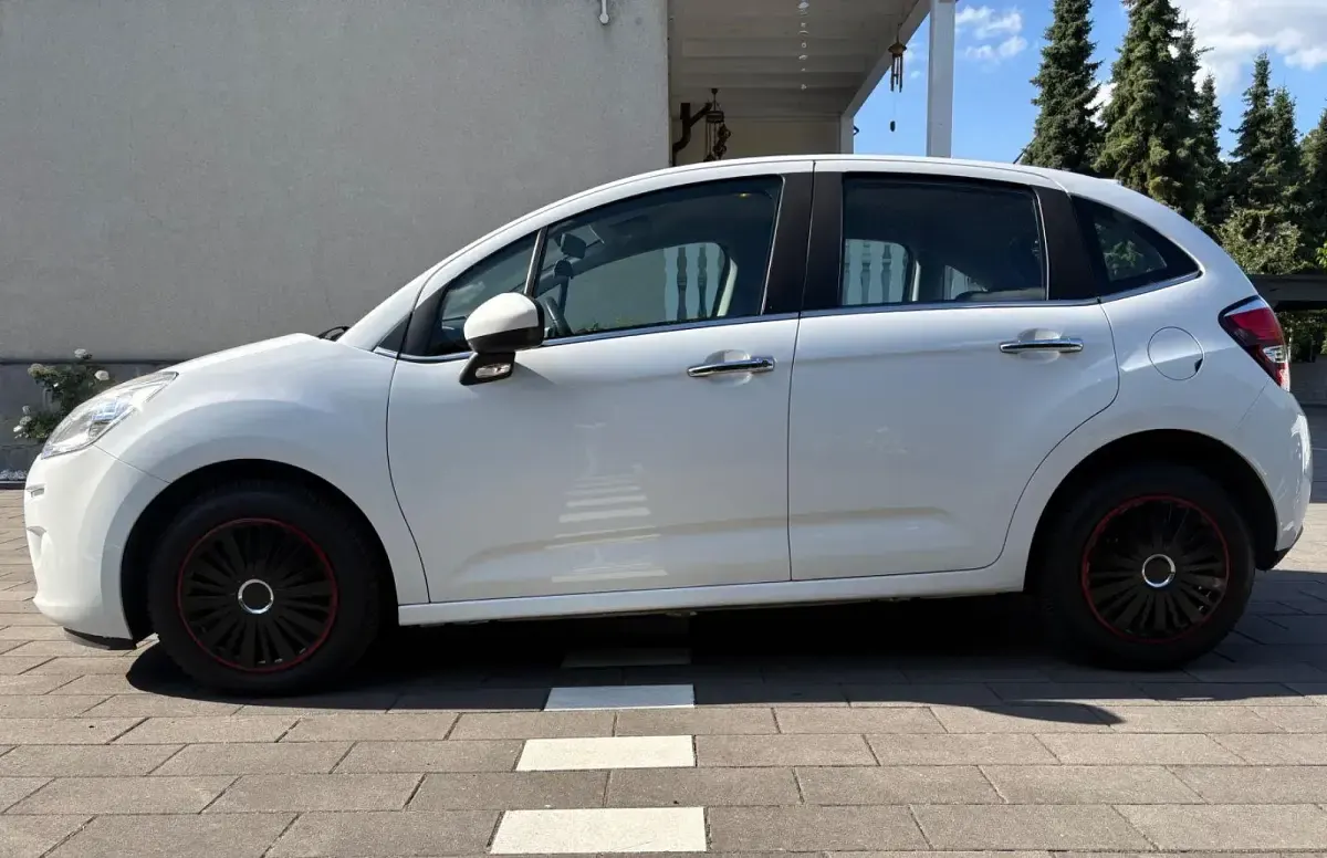 Gebraucht Citroën C3 Exclusive 82 PS (60 kW) 2016 Weiß Kleinwagen