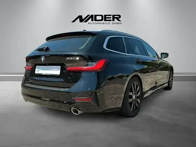 Gebraucht BMW 330e Sport Line 2021 Schwarz Kombi