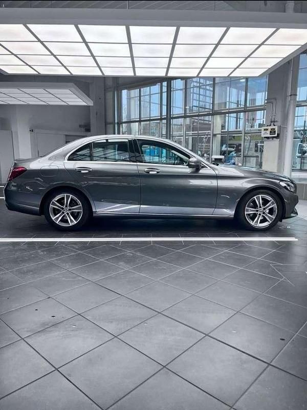 Gebraucht Mercedes C220 170 PS (125 kW) 2017 Grau Limousine