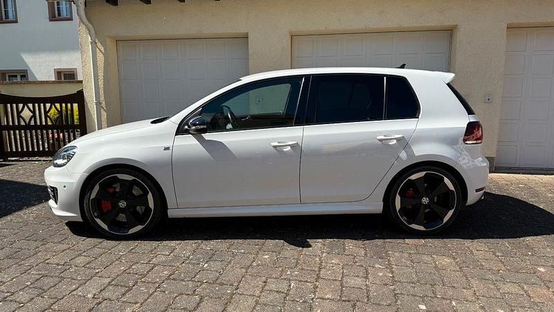 Gebraucht VW Golf VI Edition 310 PS (228 kW) 2011 Weiß Kleinwagen
