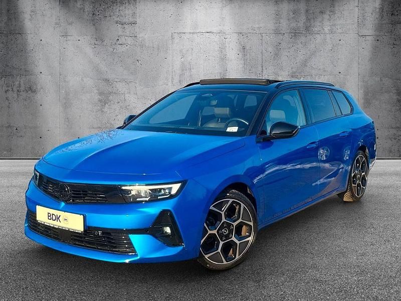 Gebraucht Opel Astra Ultimate 131 PS (96 kW) 2024 Blau Kombi