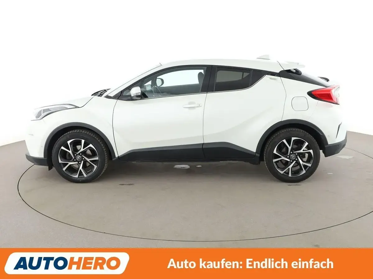 Gebraucht Toyota C-HR Lounge 116 PS (85 kW) 2017 Weiß SUV