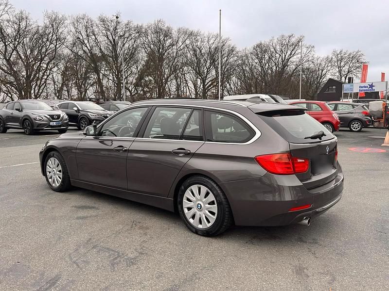 Gebraucht BMW 320 Luxury Line 184 PS (135 kW) 2013 Braun Kombi
