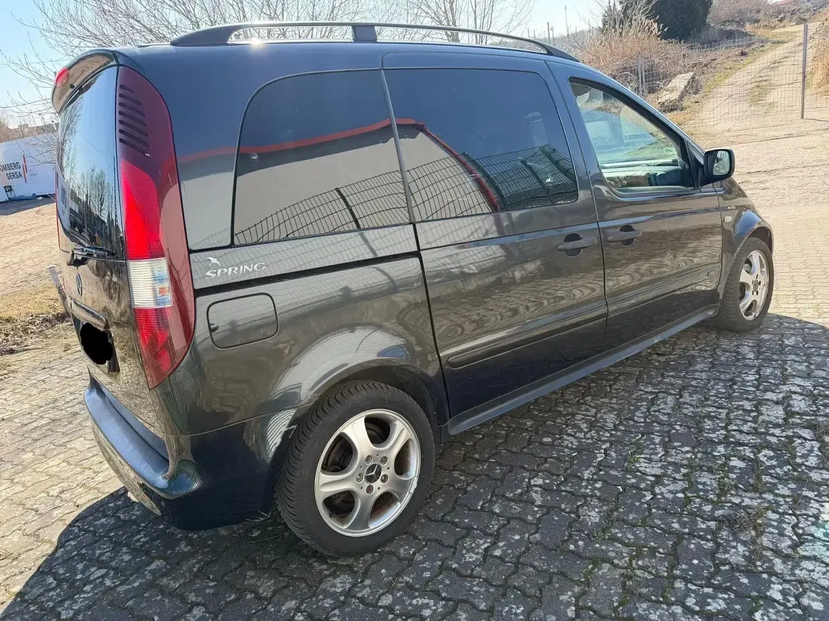Gebraucht Mercedes Vaneo 125 PS (91 kW) 2003 Schwarz Van / Kleinbus