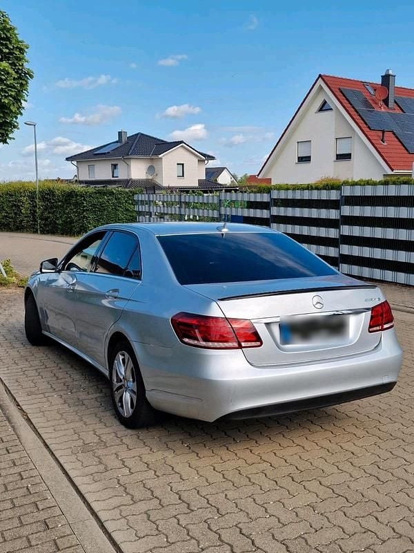 Gebraucht Mercedes E350 252 PS (185 kW) 2014 Limousine