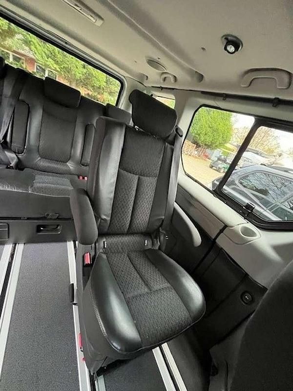 Gebraucht Renault Trafic 145 PS (106 kW) 2009 Grau Van / Kleinbus