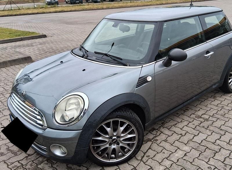 Grau Gebraucht 2009 Mini ONE Kleinwagen | 2.800 € (Superpreis) - Bild 1/4