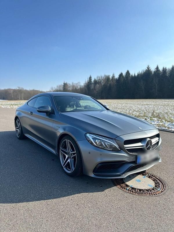 Grau Gebraucht 2017 Mercedes C63 AMG AMG Coupé | 43.000 € (Superpreis) - Bild 1/4