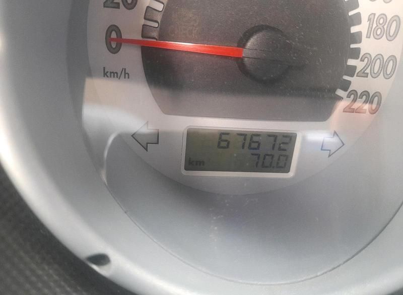 Gebraucht VW Lupo 75 PS (55 kW) 1998 Blau Kleinwagen