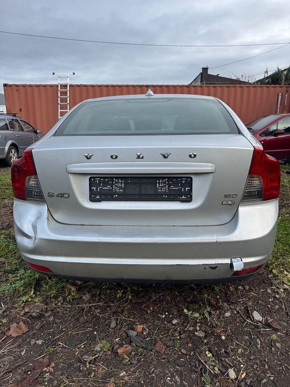 Gebraucht Volvo S40 109 PS (80 kW) 2010 Silber Limousine