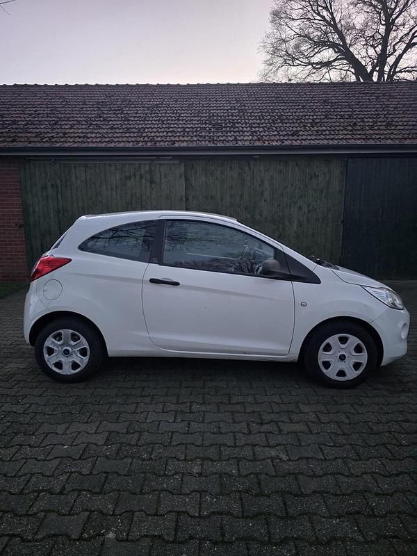 Gebraucht Ford Ka 75 PS (55 kW) 2010 Weiß Kleinwagen