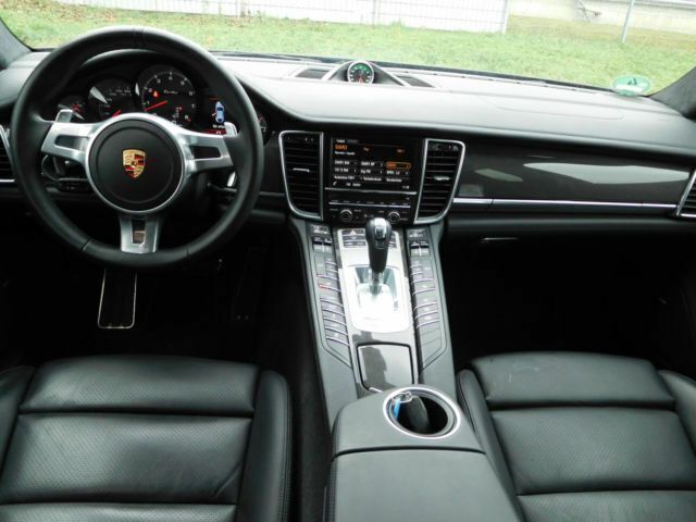 Gebraucht Porsche Panamera Turbo Sport 520 PS (382 kW) 2013 Carbongraumetallic metallic Kleinwagen