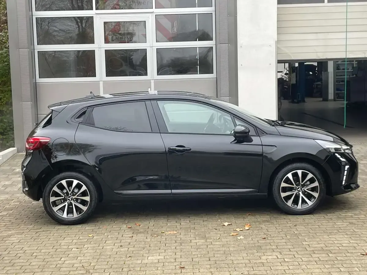 Gebraucht Mitsubishi Colt Plus 91 PS (66 kW) 2025 Royalblau Limousine