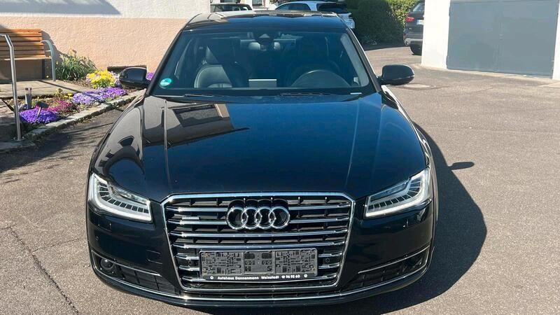 Schwarz Gebraucht 2015 Audi A8 Limousine | 30.500 € (Teuer) - Bild 1/4
