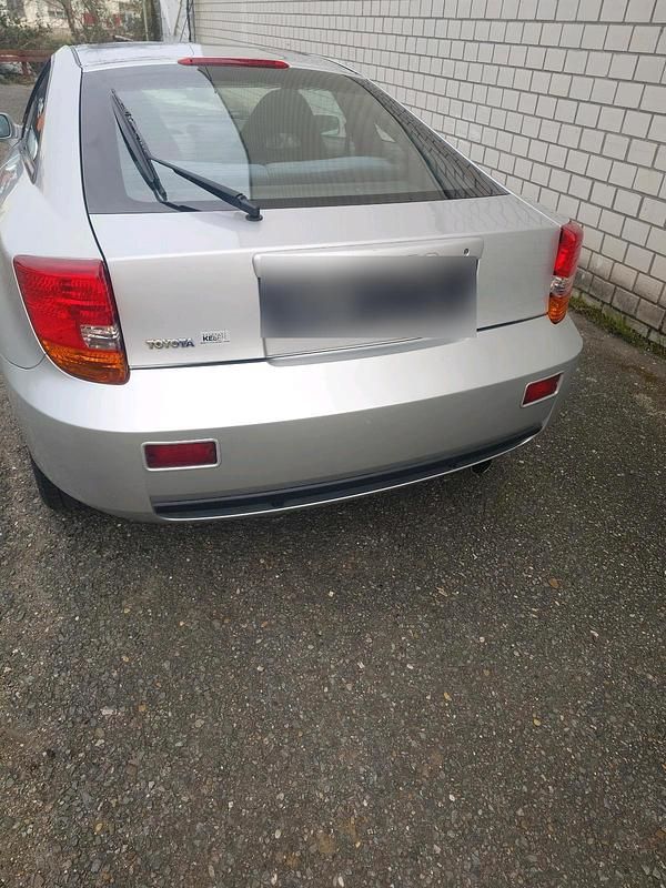 Gebraucht Toyota Celica 143 PS (105 kW) 2000 Silber Coupé