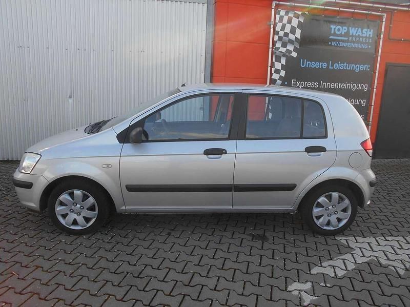 Gebraucht Hyundai Getz 63 PS (46 kW) 2005 Silber Kleinwagen