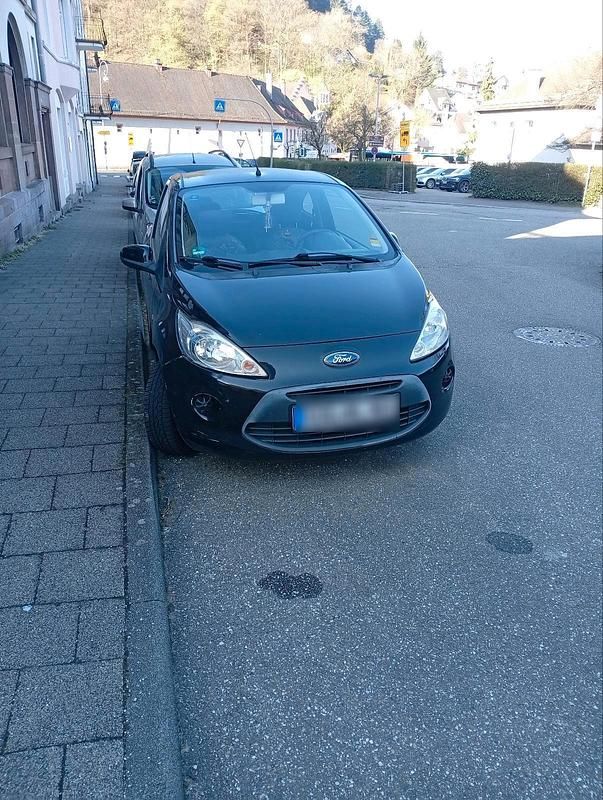 Gebraucht Ford Ka 69 PS (50 kW) 2010 Schwarz Kleinwagen