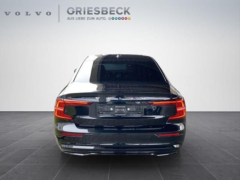 Gebraucht Volvo S60 Ultimate 455 PS (334 kW) 2023 Schwarz Limousine