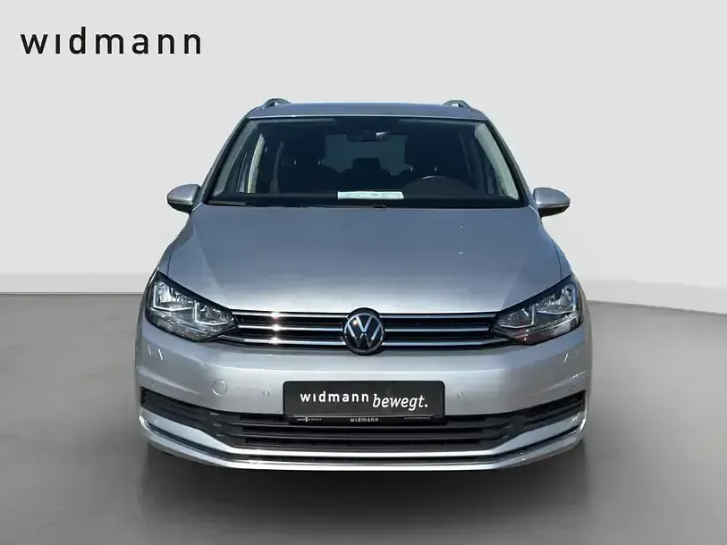 Gebraucht VW Touran Active 150 PS (110 kW) 2021 Silber Van / Kleinbus