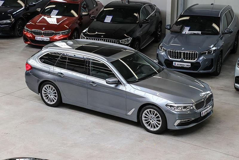 Gebraucht BMW 540 Luxury Line 320 PS (235 kW) 2019 Blau Kombi