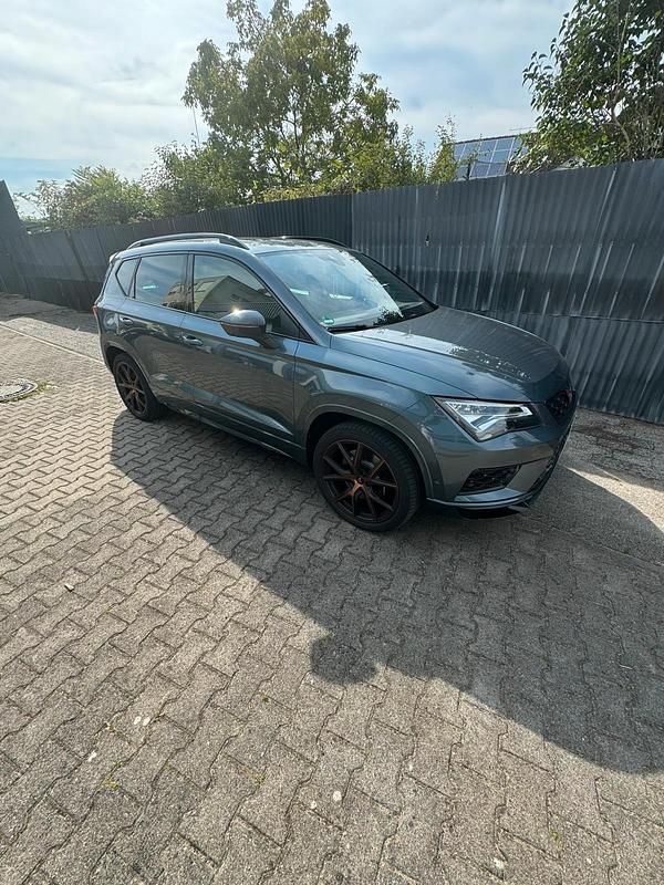 Grün Gebraucht 2020 Cupra Ateca SUV | 26.800 € (Fairer Preis) - Bild 1/4