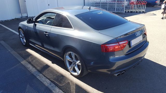 Gebraucht Audi A5 326 PS (239 kW) 2007 Grau metallic Coupé