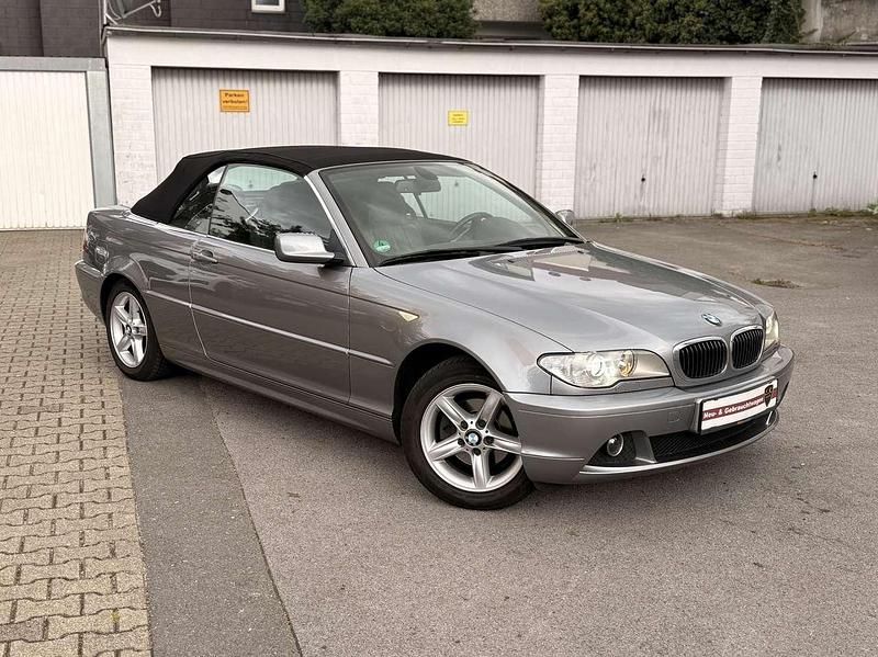 Silbergrau Gebraucht 2006 BMW 318 Cabriolet Exclusive Cabrio | 5.990 € (Guter Preis) - Bild 1/4