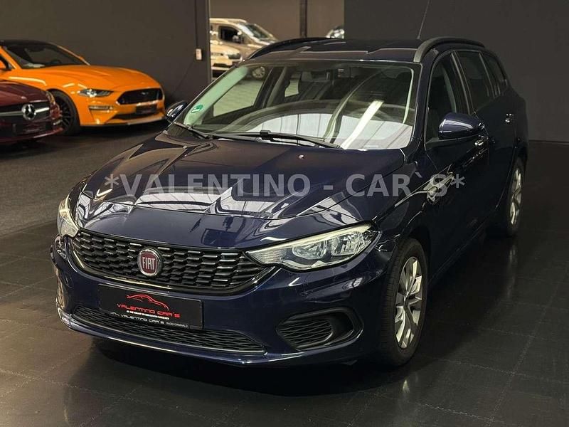 Gebraucht Fiat Tipo Pop 95 PS (69 kW) 2016 Blau Kombi