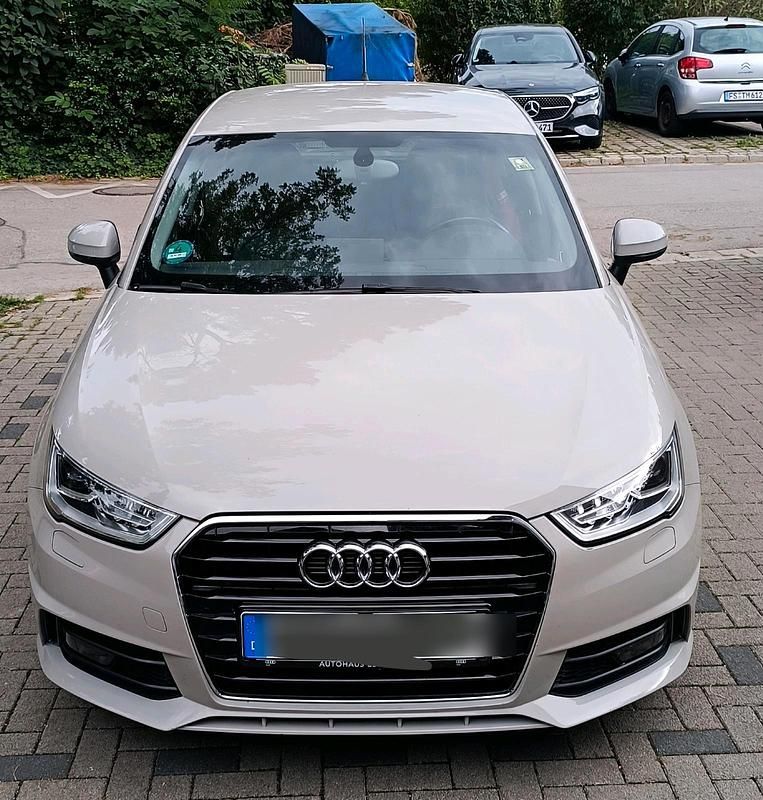 Beige Gebraucht 2017 Audi A1 S-Line Kleinwagen | 13.500 € (Fairer Preis) - Bild 1/4