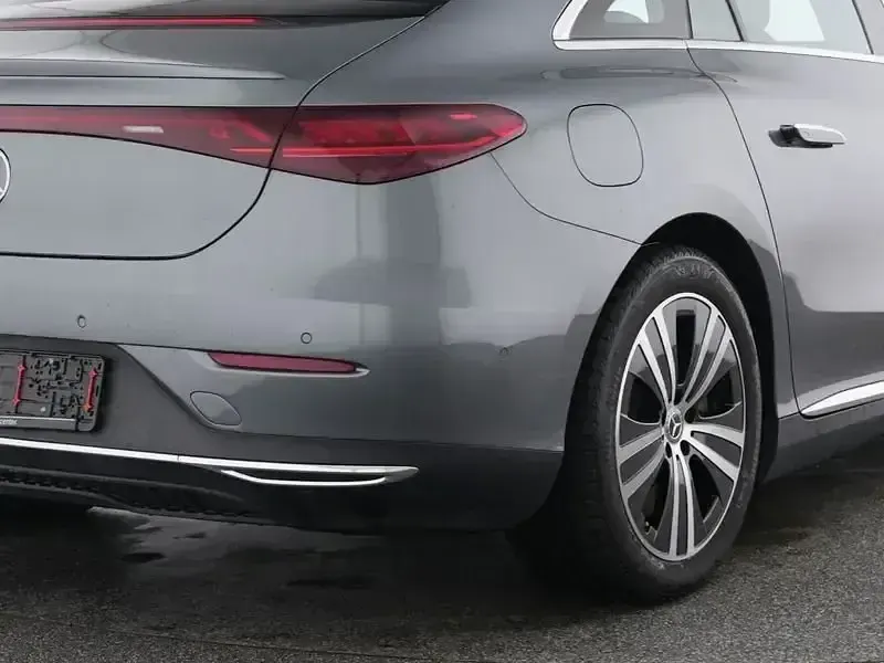Gebraucht Mercedes EQE300 180 kW (245 PS) 2025 Andere Limousine