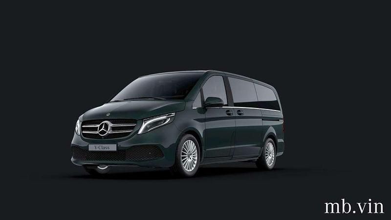 Grün Gebraucht 2015 Mercedes V250 Avantgarde Van / Kleinbus | 32.490 € (Fairer Preis) - Bild 1/4