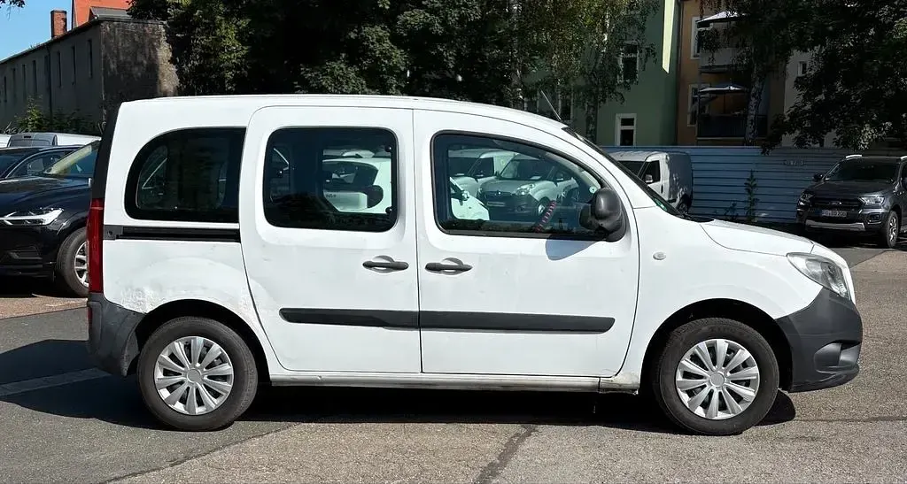 Gebraucht Mercedes Citan 112 114 PS (83 kW) 2014 Weiß Van / Kleinbus
