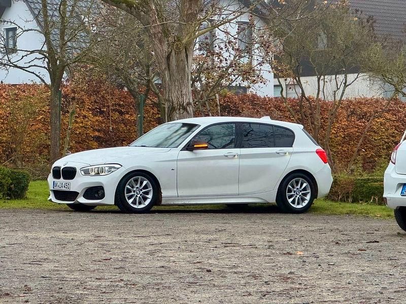 Weiß Gebraucht 2015 BMW 120 M Sport Kleinwagen | 12.550 € (Fairer Preis) - Bild 1/4