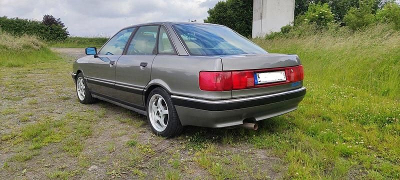 Gebraucht Audi 90 116 PS (85 kW) 1990 Grau Limousine