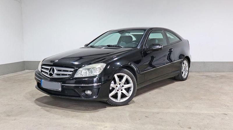 Schwarz Gebraucht 2009 Mercedes CLC220 Kleinwagen | 3.300 € (Fairer Preis) - Bild 1/4