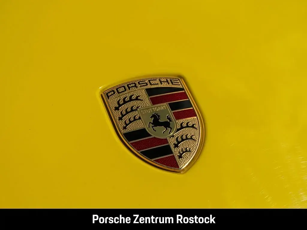 Gebraucht Porsche 911 Carrera 370 PS (272 kW) 2017 Racinggelb Coupé