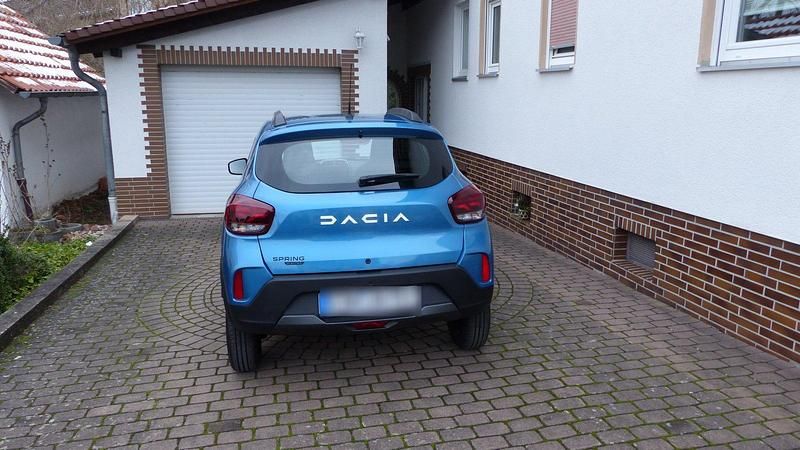 Gebraucht Dacia Spring Essentiel 33 kW (45 PS) 2023 Blau Kleinwagen