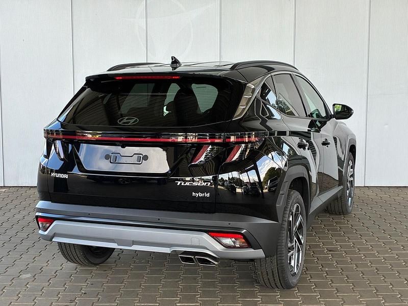 Neu Hyundai Tucson 215 PS (158 kW) 2025 Abyss black SUV
