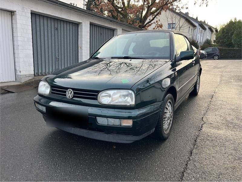 Gebraucht VW Golf 90 PS (66 kW) 1994 Grün Cabrio