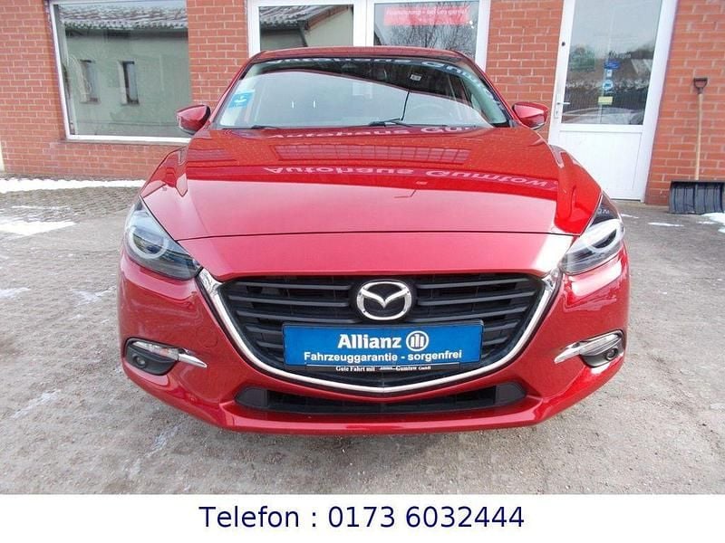 Gebraucht Mazda 3 Signature 150 PS (110 kW) 2019 Rot Limousine