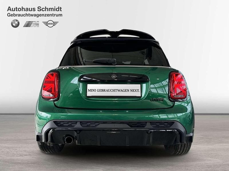 Gebraucht Mini John Cooper Works Hatch 136 PS (100 kW) 2022 British racing green Kleinwagen