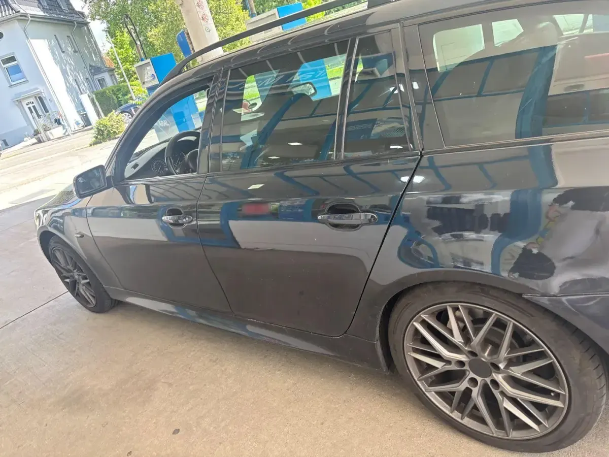 Gebraucht BMW 530 Performance 231 PS (169 kW) 2007 Schwarz Kombi