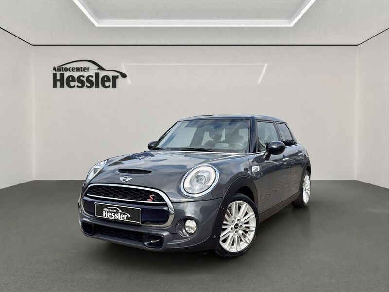 Grau Gebraucht 2016 Mini Cooper SD Kleinwagen | 16.999 € (Fairer Preis) - Bild 1/4