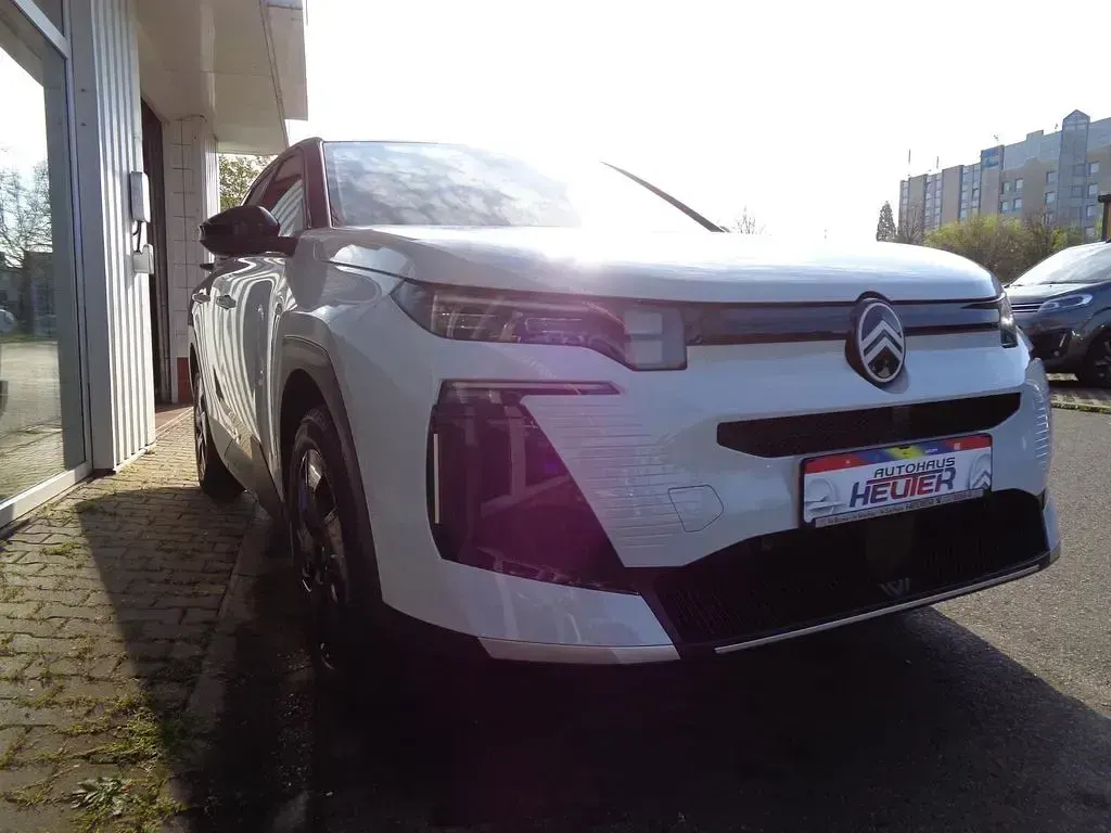 Neu Citroën C5 145 PS (106 kW) 2026 Weiß SUV
