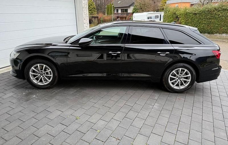 Schwarz Gebraucht 2021 Audi A6 Kombi | 25.800 € (Superpreis) - Bild 1/4