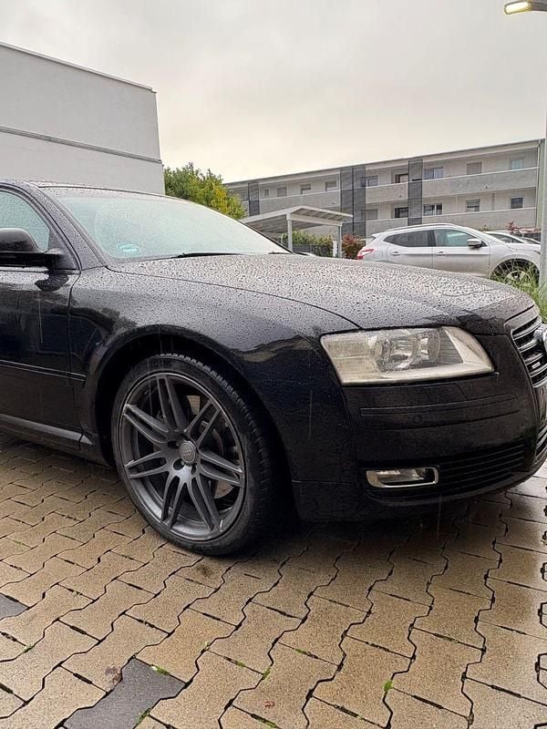 Braun Gebraucht 2008 Audi A8 Limousine | 7.499 € (Guter Preis) - Bild 1/4
