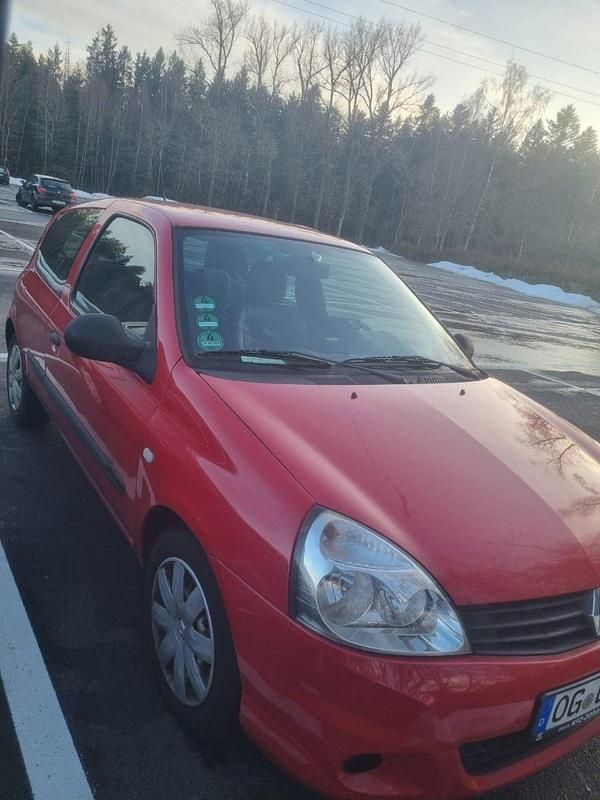 Gebraucht Renault Clio IV Campus 75 PS (55 kW) 2012 Rot Kleinwagen