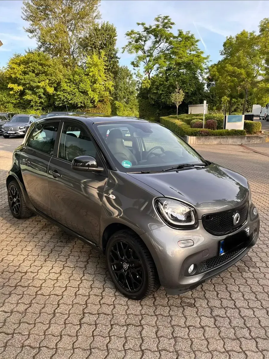 Gebraucht Smart ForFour Prime 71 PS (52 kW) 2016 Grau Kleinwagen